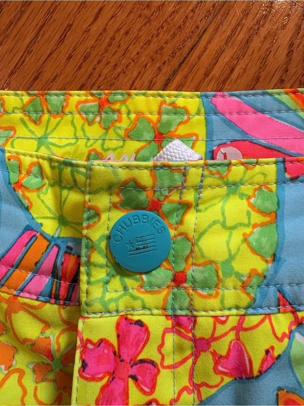 chubbies hooligans neon